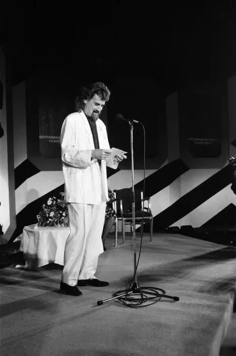 Framed Print : The Ivor Novello Awards at Gorsvenor House, London. Billy Connolly pictured on stage Framed Print : The Ivor Novello Awards at Gorsvenor House, London. Billy Connolly pictured on stage