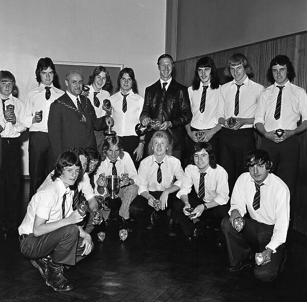 Jack Charlton presents the school FA awards. 1973