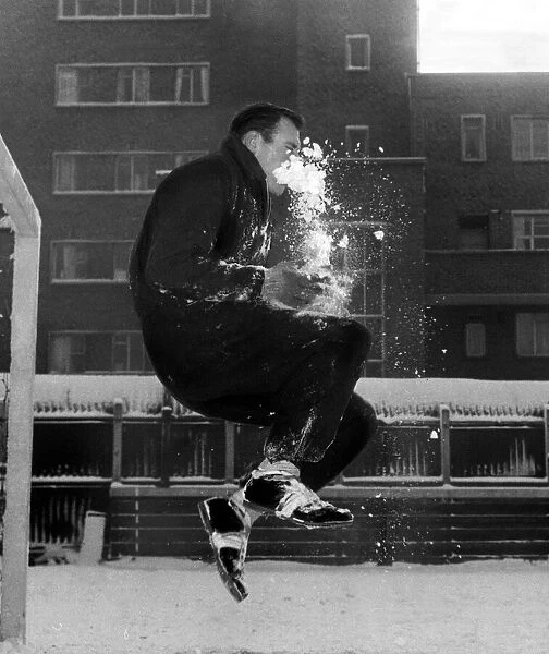 Jack Kelsey Football Player of Arsenal - January 1961 gets a face full of snow as