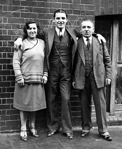 Jack The Kid Berg with his parents Boxing boxer 1930s