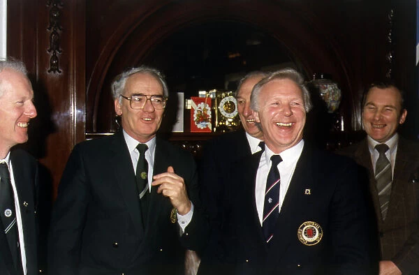 Jack McGinn shares a joke with David Holmes January 1986