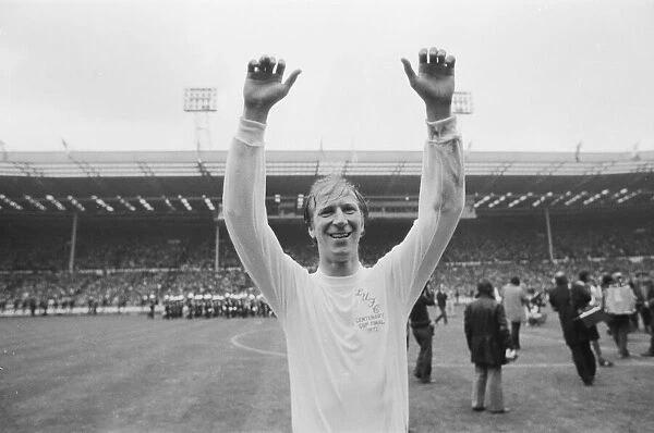 Jackie Charlton acknowledges the Leeds supporters after their one nil victory over