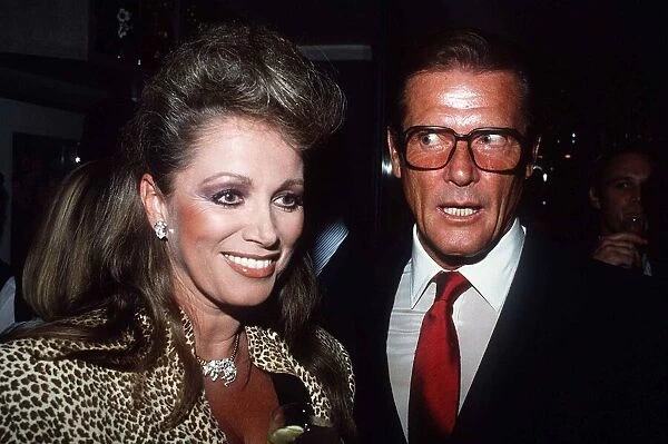 Jackie Collins Author With Actor Roger Moore At The Launch Of Her New Book '