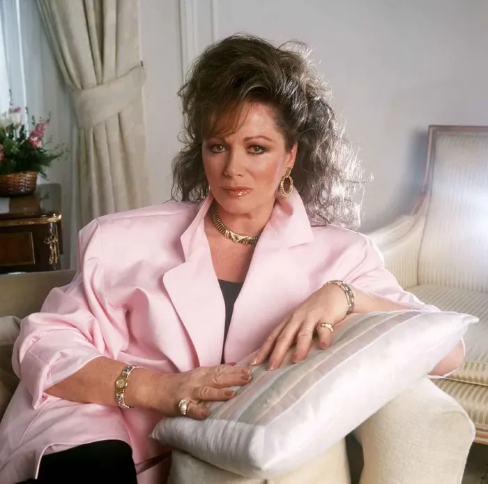 Framed Print : Jackie Collins sitting in chair - May 1988 Dbase MSI Framed Print : Jackie Collins sitting in chair - May 1988 Dbase MSI