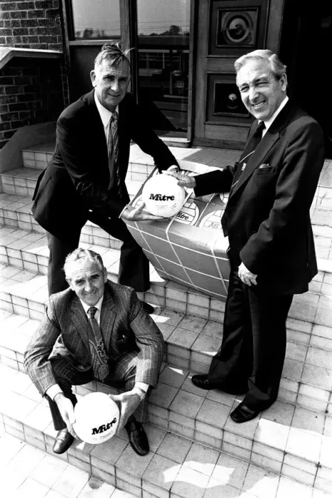 Framed Print : Jackie Milburn, Jim Turney, chairman of Turney-Wylde and vice chairman of Blyth Spartans