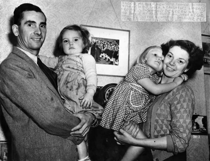 Framed Print : Jackie Milburn, Newcastle centre forward, with his wife, Laura Framed Print : Jackie Milburn, Newcastle centre forward, with his wife, Laura