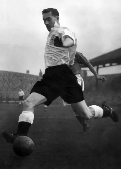 Framed Print : Jackie Milburn Newcastle United F. C. December 1950 Jackie Milburn was