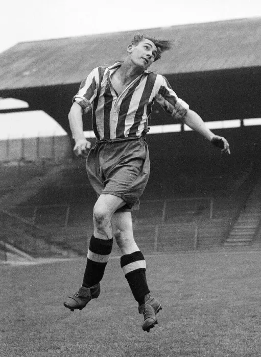 Framed Print : Jackie Millburn Newcastle United FC A young Ashington forward called Jack Framed Print : Jackie Millburn Newcastle United FC A young Ashington forward called Jack