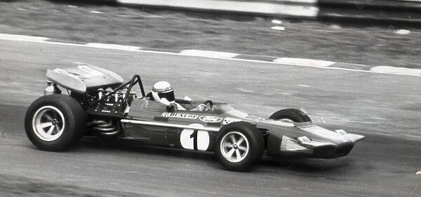JACKIE STEWART WINNING THE RACE OF CHAMPIONS AT BRANDS HATCH