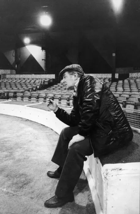 Framed Print : Jacko Fossett the clown sits alone with his thoughts in the circus ring following Framed Print : Jacko Fossett the clown sits alone with his thoughts in the circus ring following