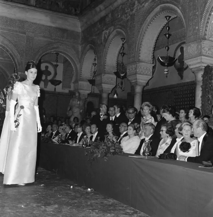 Framed Print : Jacqueline Kennedy, Princess Grace of Monaco and Prince Rainier at Spain