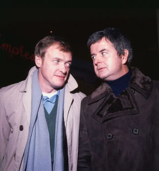 Framed Print : James Bolam, November 1975, with actor Rodney Bewes the stars of television programme Framed Print : James Bolam, November 1975, with actor Rodney Bewes the stars of television programme
