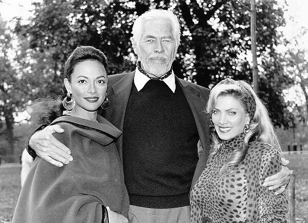 James Coburn Actor with actress and former girlfriend Lynsey de Paul and girlfriend