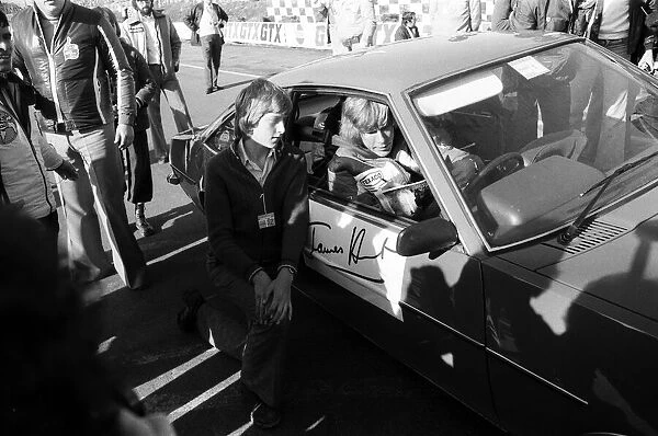 James Hunt and Niki Lauda get trapped by fans at Brands Hatch