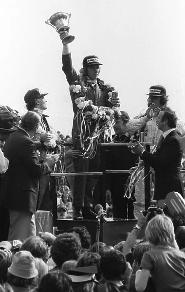 James Hunt, Silverstone Motor racing winner