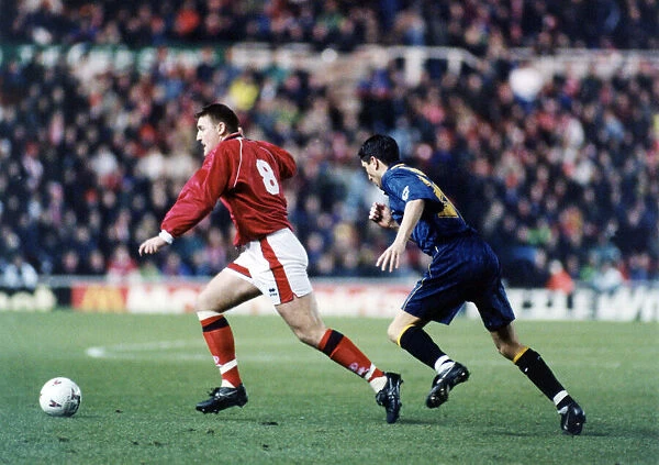 Jamie Pollock tries a run, Middlesbrough FC v Wimbledon. FA Cup match at the Riverside