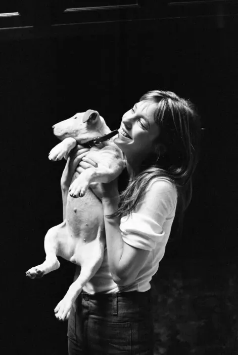 Framed Print : Jane Birkin with pet dog, pictured at home in Paris, France, Sunday 7th May 1972 Framed Print : Jane Birkin with pet dog, pictured at home in Paris, France, Sunday 7th May 1972