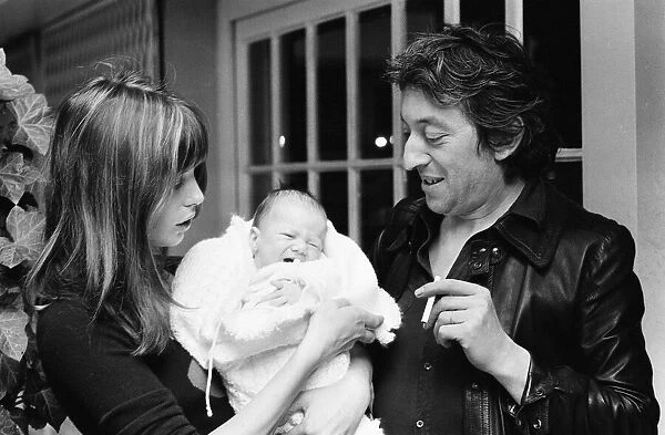 Jane Birkin & Serge Gainsbourg, with their new baby daughter