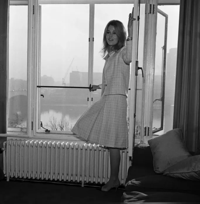 Framed Print : Jane Fonda, American actress, in the UK to promote her starring role in new film Circle