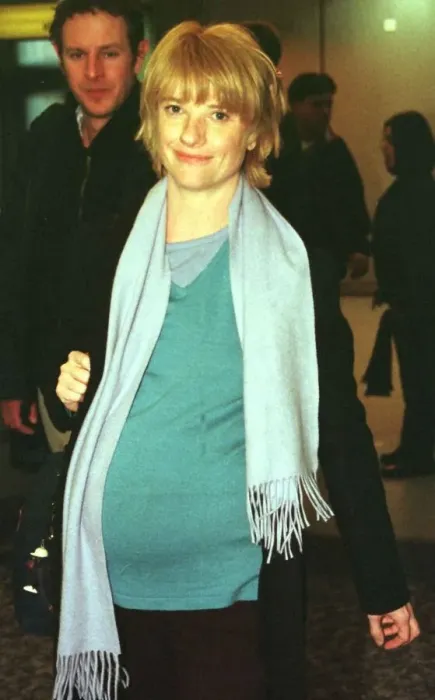 Framed Print : Jane Horrocks actress of Absolutely Fabulous January 1999 arrives at Heathrow