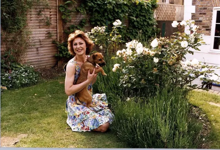 Framed Print : Jane Howe Actress who starred in Eastenders dbase A©Mirrorpix