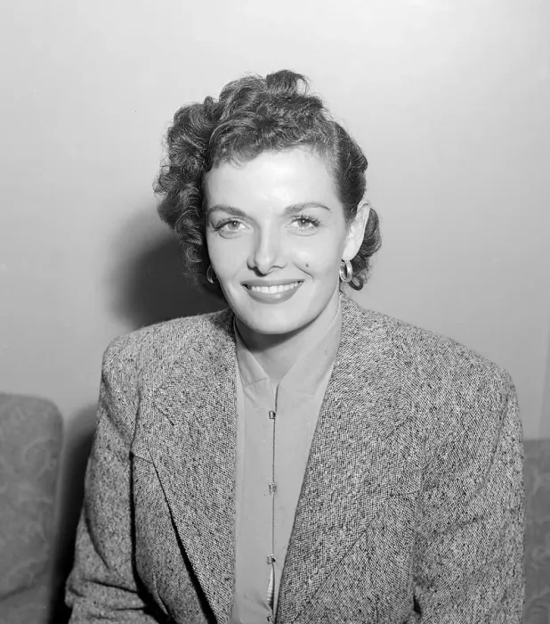 Framed Print : Jane Russell Actress Sept 1949 in London A©Mirrorpix Framed Print : Jane Russell Actress Sept 1949 in London A©Mirrorpix