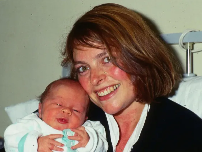 Framed Print : Janet Ellis TV television presenter August 1987 with baby son Jack Framed Print : Janet Ellis TV television presenter August 1987 with baby son Jack