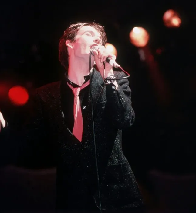 Framed Print : Jarvis Cocker lead singer of Pulp on stage 1995 Framed Print : Jarvis Cocker lead singer of Pulp on stage 1995