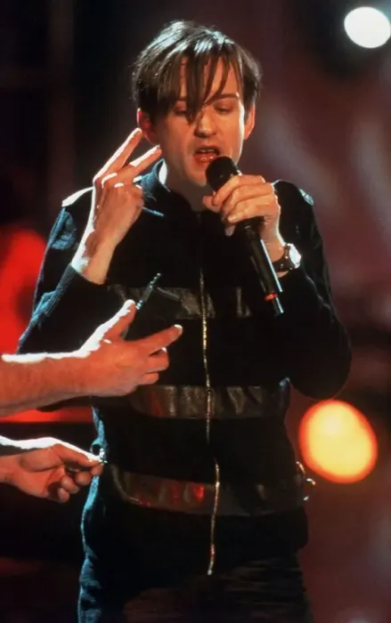 Framed Print : Jarvis Cocker lead singer of Pulp on stage 1996