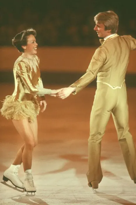 Framed Print : Jayne Torvill and Christopher Dean, (Torvill and Dean) appearing in 1982 Framed Print : Jayne Torvill and Christopher Dean, (Torvill and Dean) appearing in 1982
