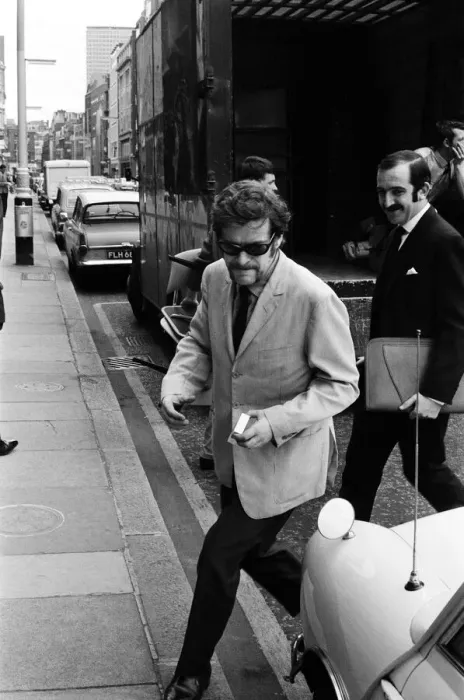 Framed Print : Jazz star Tubby Hayes was arrested by Scotland Yard Drug Squad at his home in Hans Road