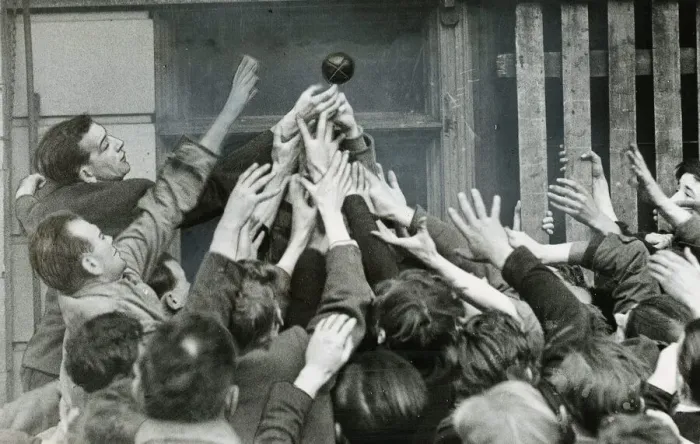 Framed Print : Jedburgh Roxburghshire February 1948 Handba being played with smuggled ball coming