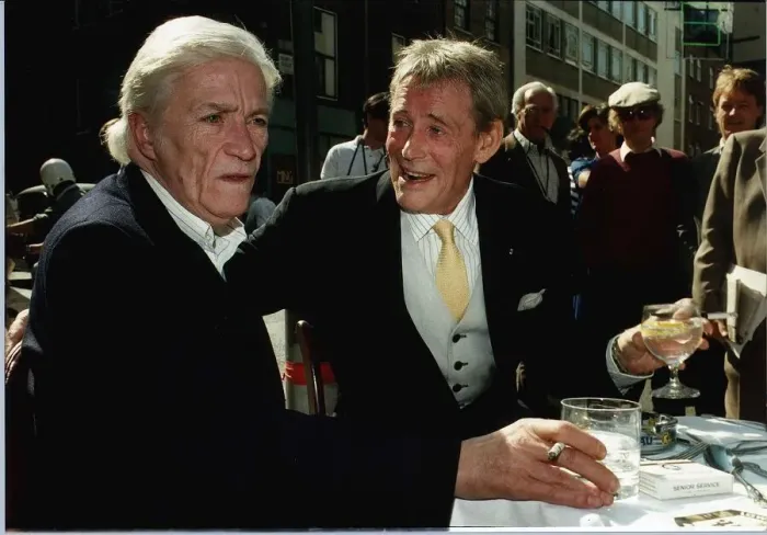 Framed Print : Jeffery Barnard and Peter O Toole actor talking about the play on Bernards Framed Print : Jeffery Barnard and Peter O Toole actor talking about the play on Bernards