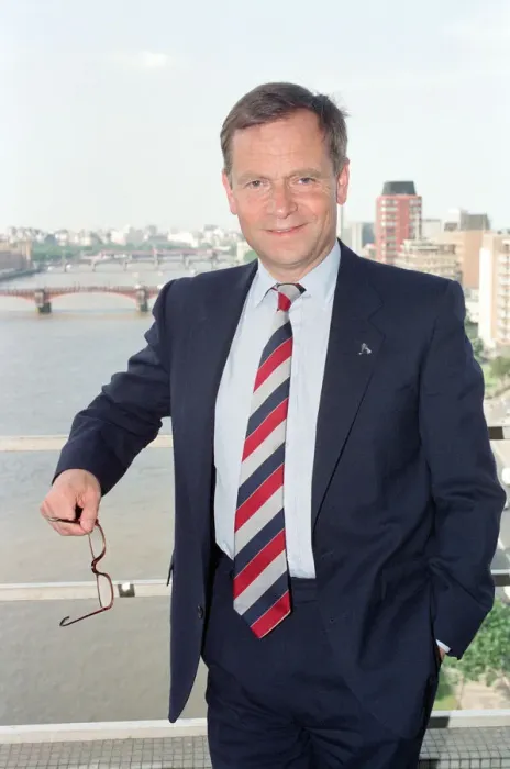 Framed Print : Jeffrey Archer, pictured on a balcony overlooking the River Thames. 12th June 1992 Framed Print : Jeffrey Archer, pictured on a balcony overlooking the River Thames. 12th June 1992