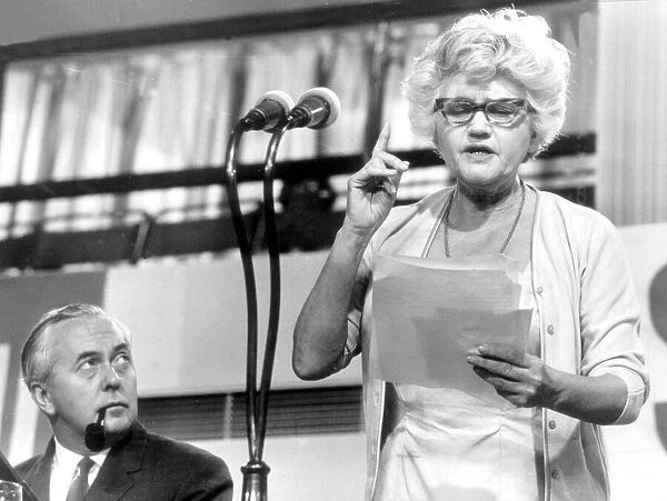 JENNIE LEE PICTURED AT LABOUR CONFERENCE WITH HAROLD WILSON - OCTOBER 1966