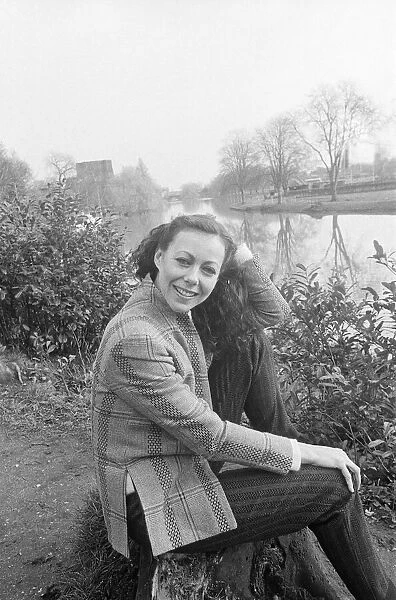 Jenny Agutter OBE, actor, pictured in the Stratford Upon Avon area in March 1982