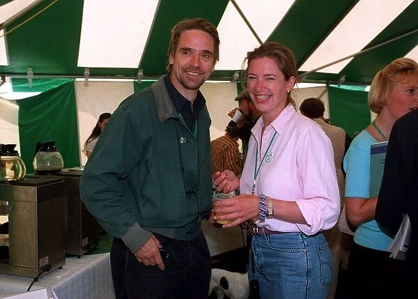 Jeremy Irons and Tiggy Legge Bourke at Pro Hunting Rally in Hyde Park July 1997
