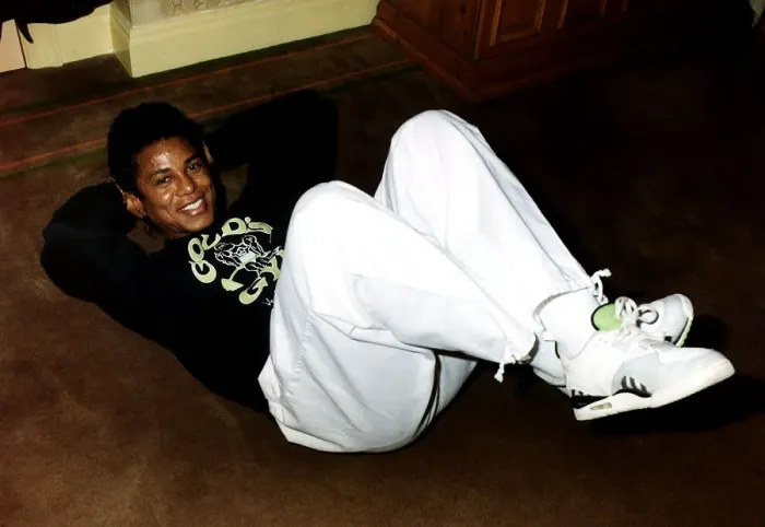 Framed Print : Jermaine Jackson Pop Singer exercising on floor DBase Framed Print : Jermaine Jackson Pop Singer exercising on floor DBase