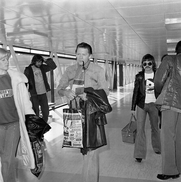 Jerry Lee Lewis at Heathrow Airport after a much-criticised British tour
