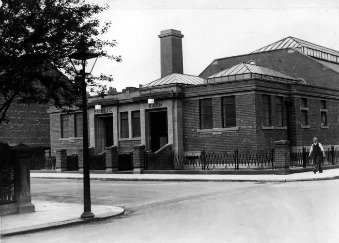 Framed Print : Jesmond Swimming Baths in Newcastle 22 September 1938