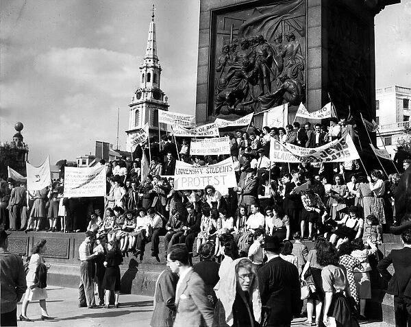 Jewish Demonstration in Trafalgar Square London July 1946 Pictured holding banners