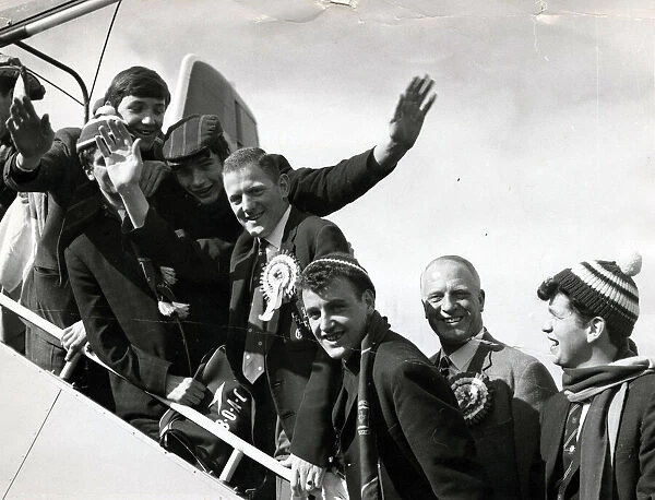 Jim Kennedy joins Celtic supporters as they fly to Lisbon for the 1967 European cup