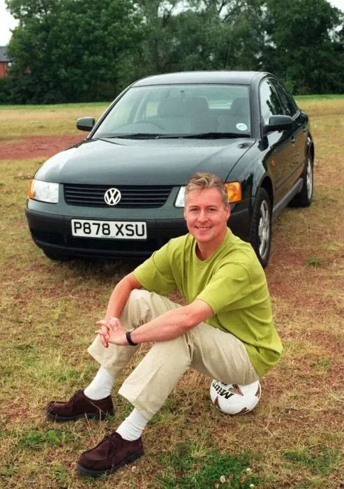 Framed Print : Jim White - TV Presenter with Volkswagen Passat Car July 1997