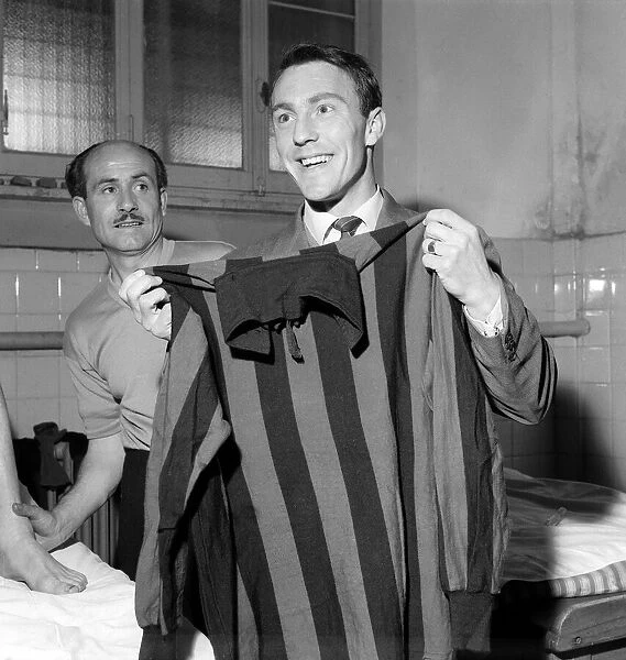Jimmy Greaves moves abroad May 1961 In the summer of 1961