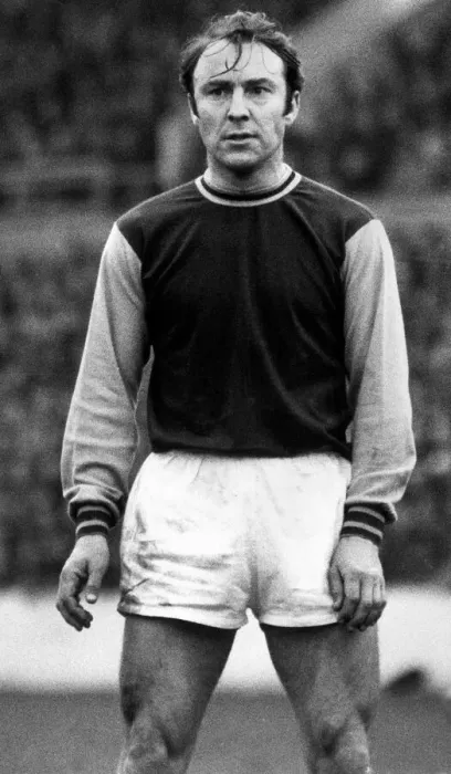 Framed Print : Jimmy Greaves West Ham United March 1970 Hammers Football Footballer Framed Print : Jimmy Greaves West Ham United March 1970 Hammers Football Footballer