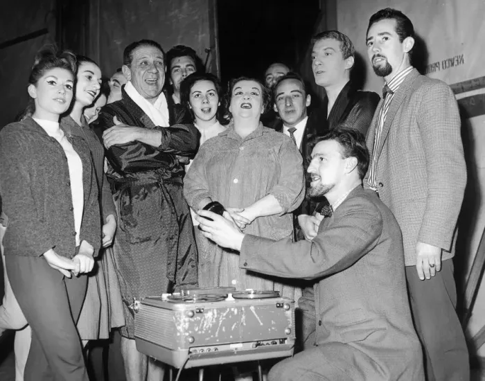 Framed Print : Jimmy Hill of Coventry City seen here with Sid James and the cast of Puss in Boots record Framed Print : Jimmy Hill of Coventry City seen here with Sid James and the cast of Puss in Boots record