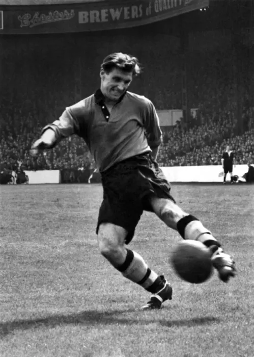 Framed Print : Jimmy Mullen Wolves. F. C. November 1955 P009743