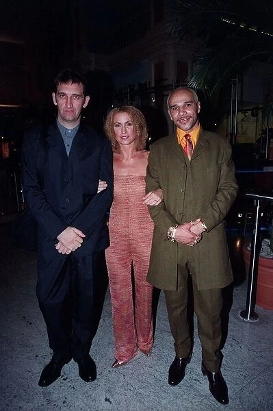 Jimmy Nail Actor  /  Singer November 98 Arriving at music awards with Meg Mathews