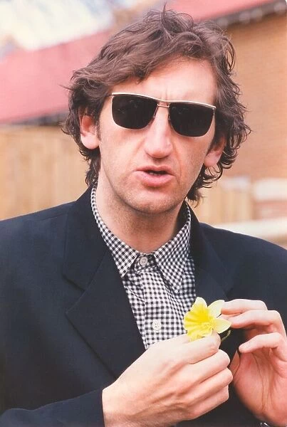 Jimmy Nail at the topping out ceremony for the Marie Curie Cancer Care Hospice in