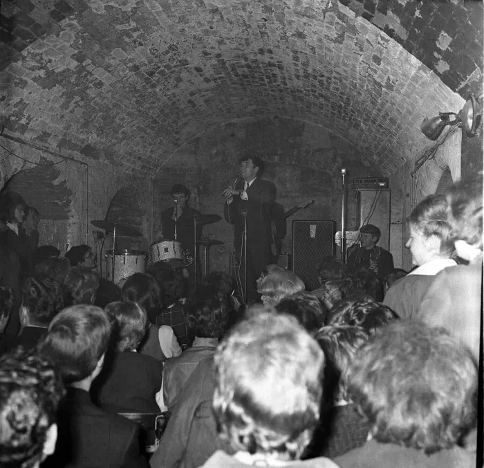 Framed Print : Jimmy Tarbuck comedian November 1963 appearing on stage at the Cavern Club in